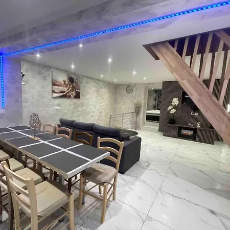 Villa אתר קמפינג